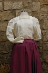 Blusa modelo "Peña de Unzue".