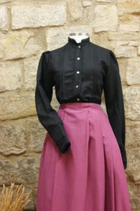 Blusa modelo "Txurregi".