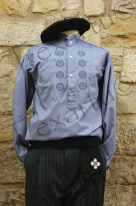 Camisa modelo "Garde".