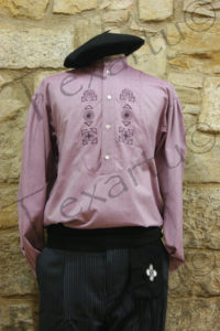 Camisa modelo "Isaba".