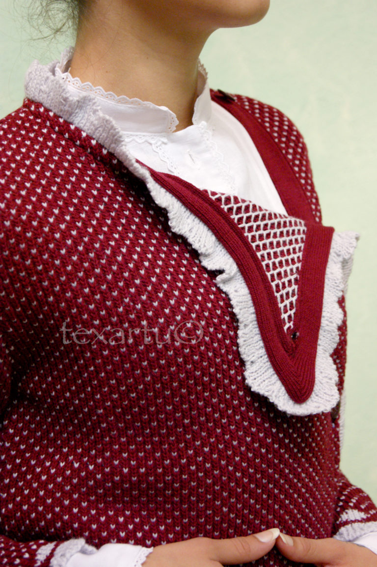 Chaqueta tejida modelo Lantz