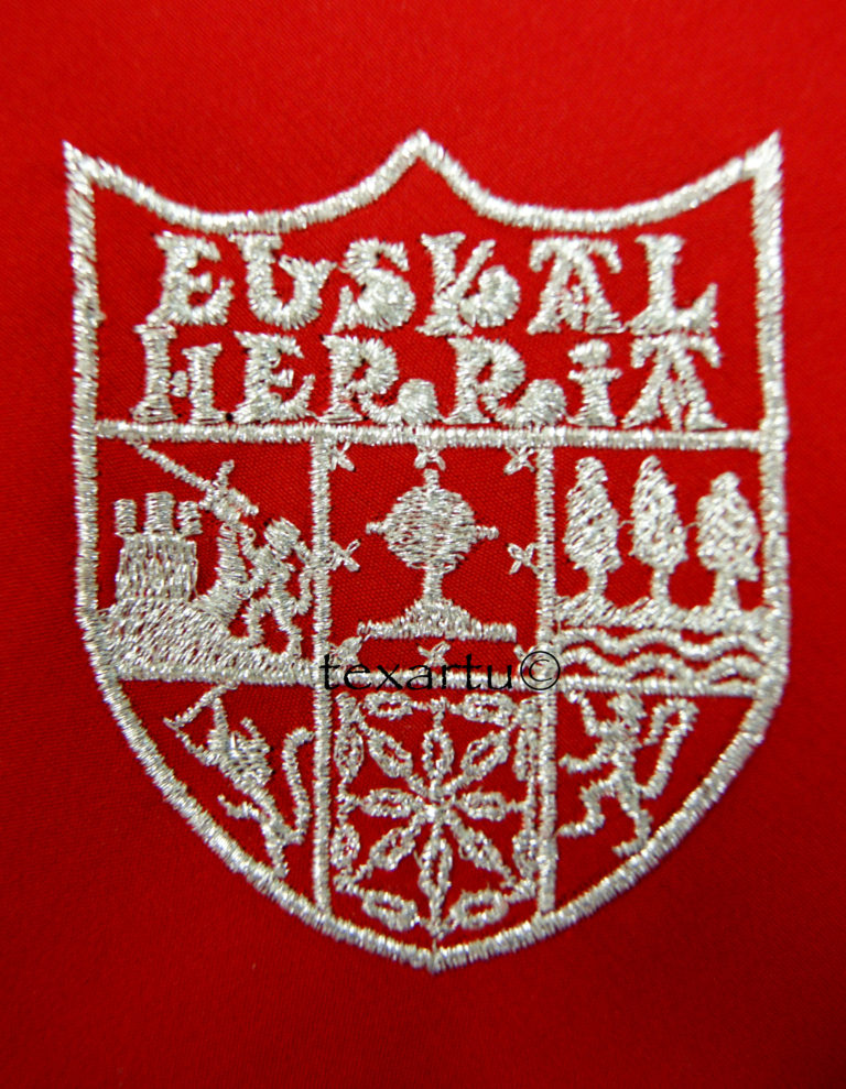 escudo euskal herria bordado