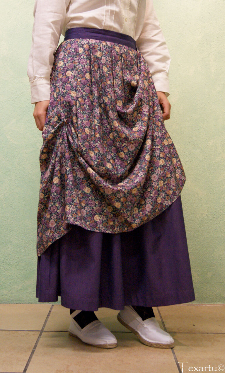 falda flores morado