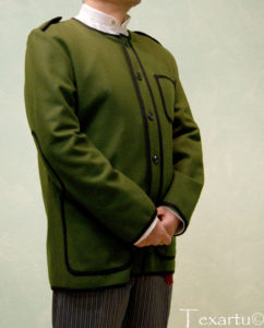 Kaiku chaqueta vasca verde